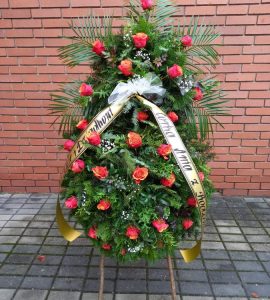 AVE_zzakad_Pogrzebowy_Piotrkow_Trybunalski_wieniec